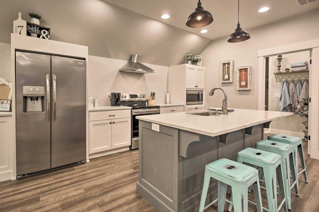 Chic Farmhouse With Creek In Heart Of Wine Country! McMinnville Εξωτερικό φωτογραφία